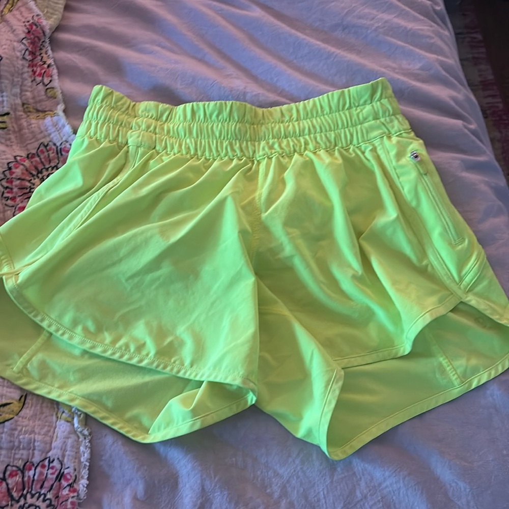 Lulu shorts